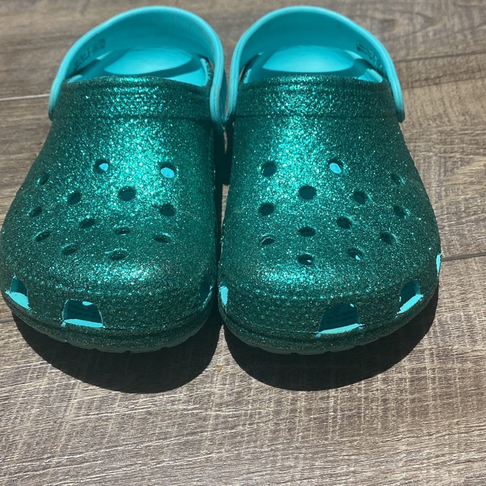 Crocs - Picture 4 of 5